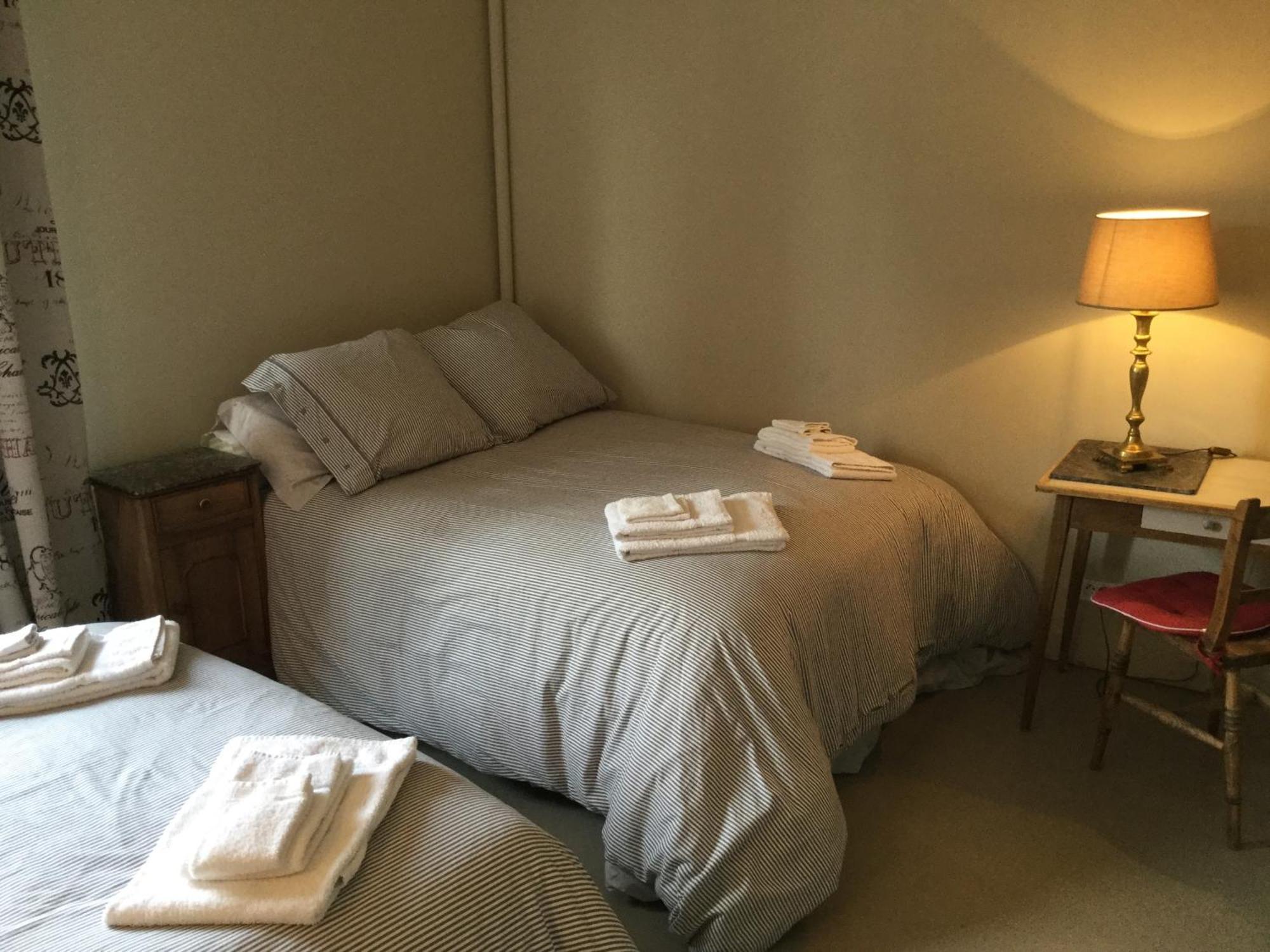 La Trimouille Le Logis Alexandra Bnb מראה חיצוני תמונה