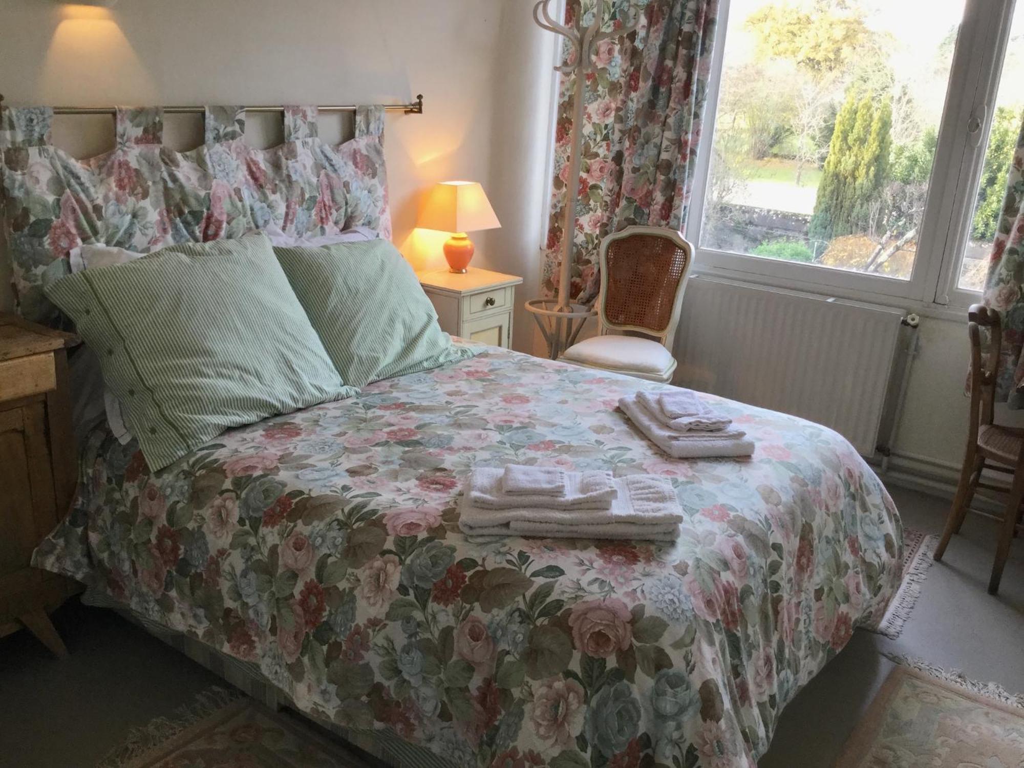 La Trimouille Le Logis Alexandra Bnb מראה חיצוני תמונה
