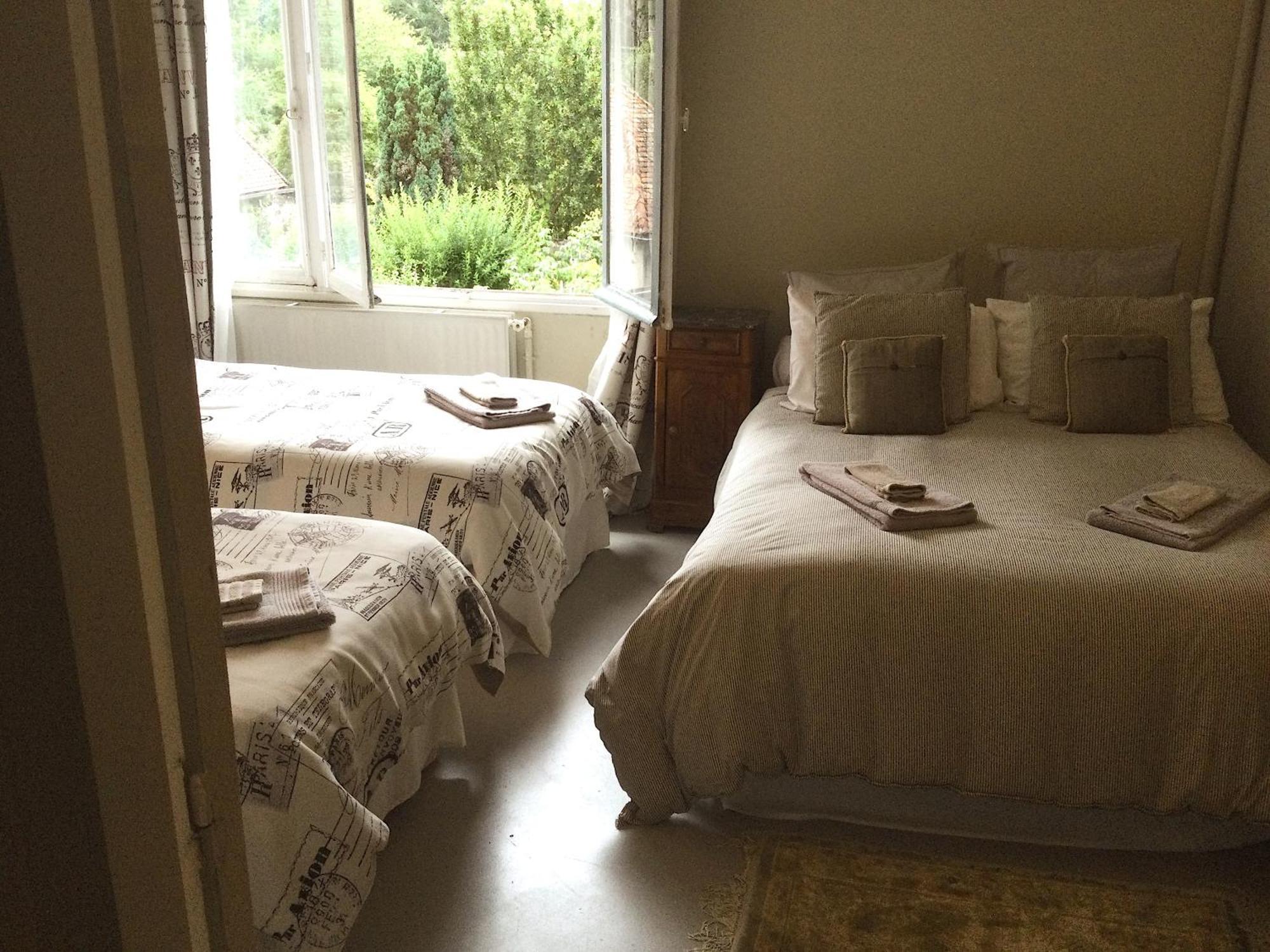 La Trimouille Le Logis Alexandra Bnb מראה חיצוני תמונה