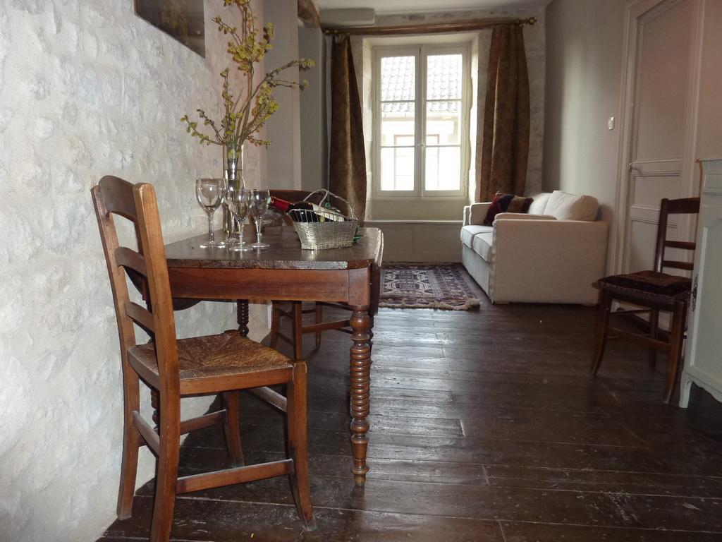La Trimouille Le Logis Alexandra Bnb חדר תמונה