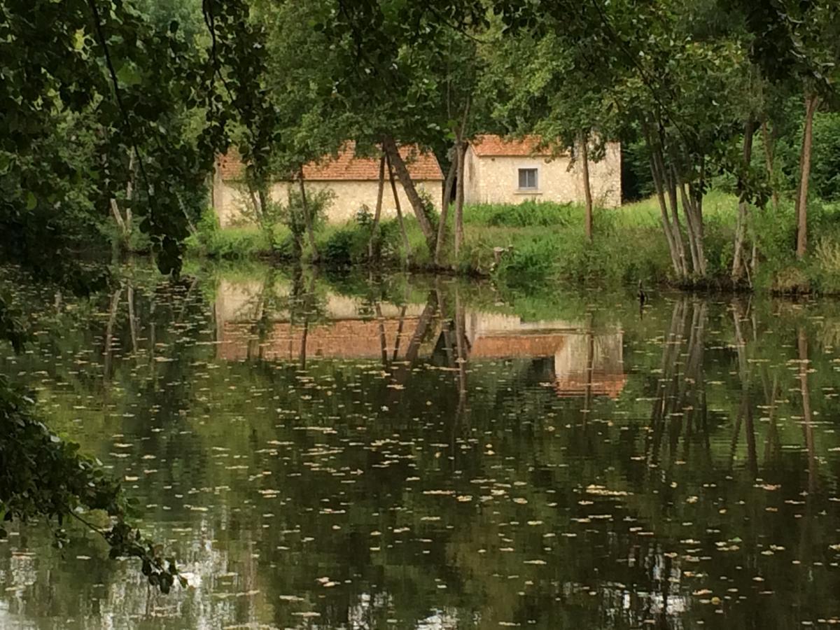 La Trimouille Le Logis Alexandra Bnb מראה חיצוני תמונה